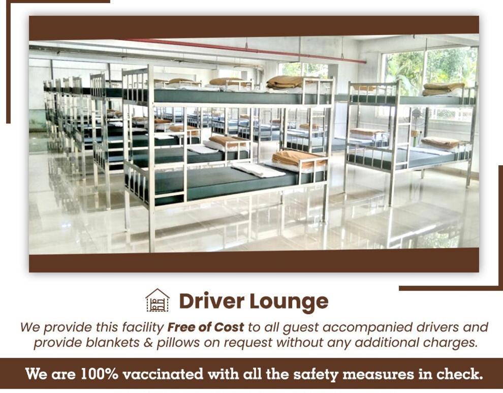 Rns One Hotel Subrahmanya Exterior foto