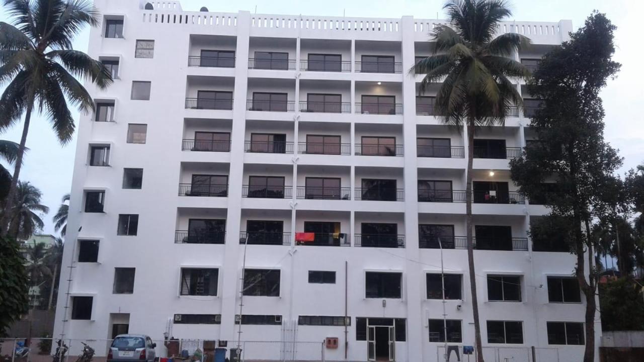Rns One Hotel Subrahmanya Exterior foto